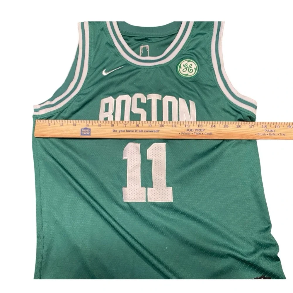 Kyrie Irving Boston Celtics Swingman Nike Green NBA Basketball Jersey (50/SMALL)